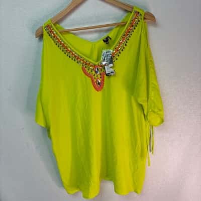 Rockmans Womens Size 12 Short Sleeve Top Green BNWT