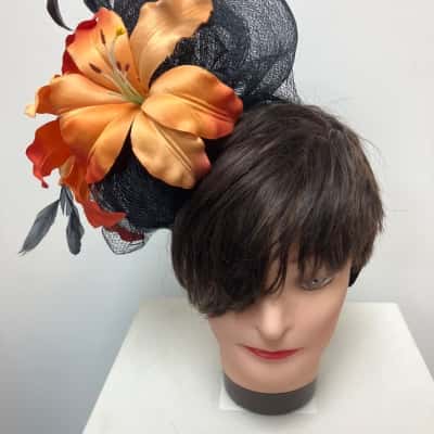 Di Roberton Womens  Size One Size Hat Black  / Orange 