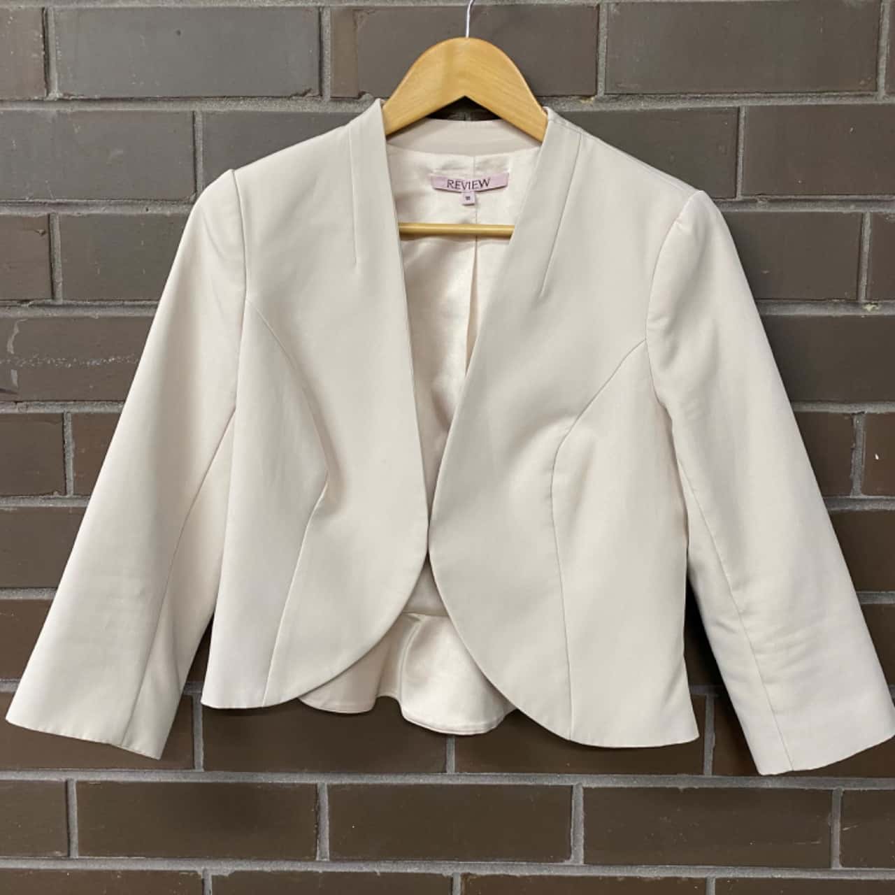 Review Womens Size 10 Dusty Pink Cropped Blazer