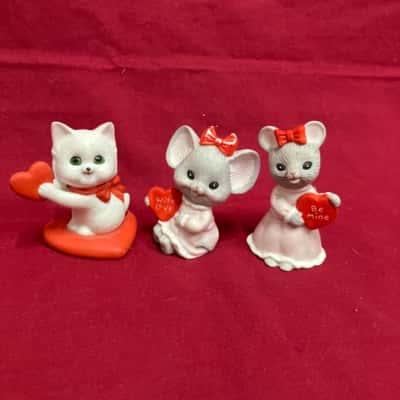 Set of Three Vintage Lefton Porcelain Cat Figurines