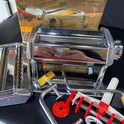 Marcato brand vintage pasta maker in an excellent “brand new like condition”