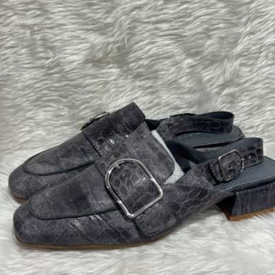  Womens  Size 38 Heels Grey / Silver sling back shoes 