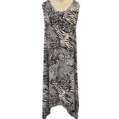  Womens  Size 18 Casual Dress / Midi Dress / Sleeveless Dress  / Work Dress Black  / White 