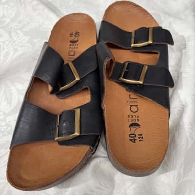  Women’s AIRFLEX soft flex - Size 40 Sandals 