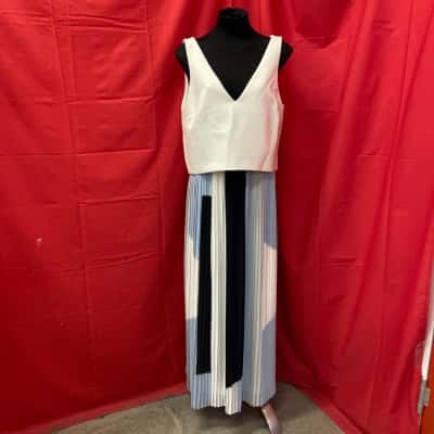 Womens  Size 14 Formal Dress / Maxi Dress Blue / Cream /Grey