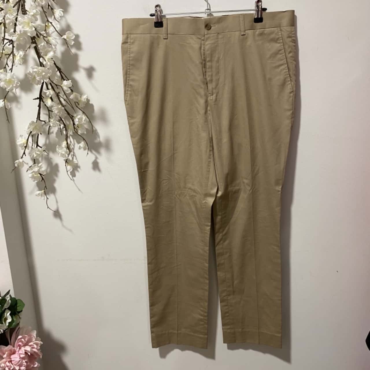 Roger David Mens Size 87R Slim Fit Pants