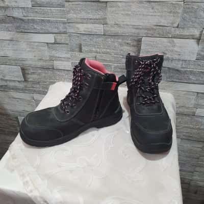 Jackeroo Womens  Size 10 Boots steel cap Black  / Pink  