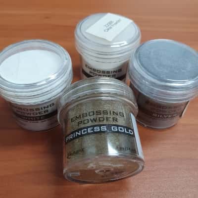 Ranger Embossing Powders x 4