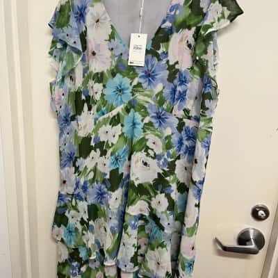 Estelle Women's Size 22 Dress - Floral 