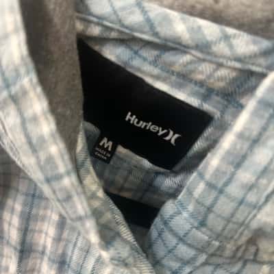Hurley Mens  Size M Long Sleeve Hooded Shirt 