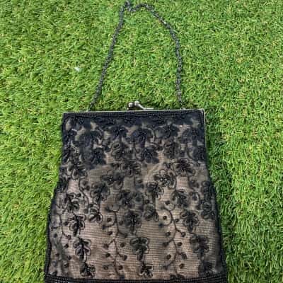  Womens vintage style Collection New York evening bag