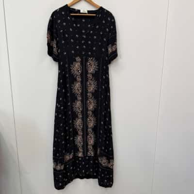  Stella Forest Black Floral Maxi Dress - Size 38 