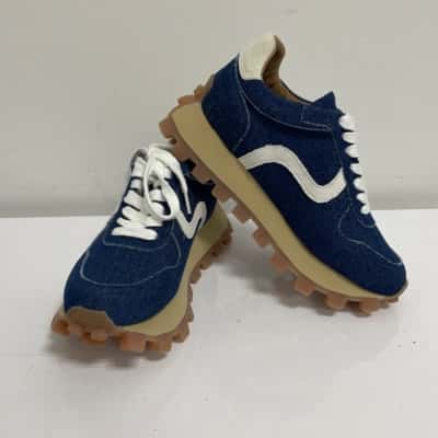 Walnut Melbourne Womens  Size 36 Blue 