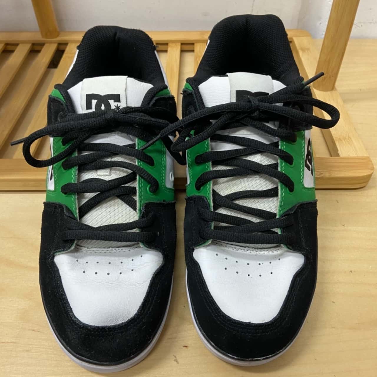 dc skate shoes size 12