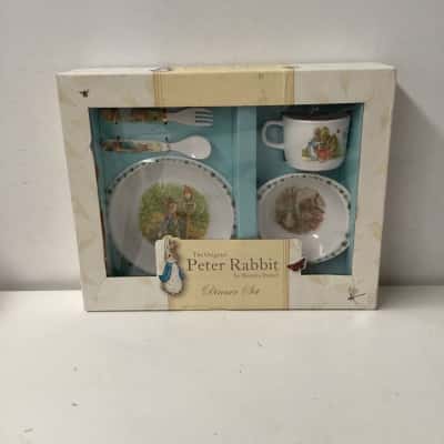 The original peter rabbit by beatrix potter 5 piece dinner set