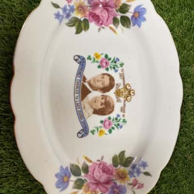 Vintage prince Charles & Lady Diana plate