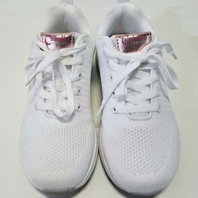  Womens Rose Gold / White Cabello Comfort shoes, Size 36.