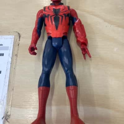 Spider-Man action figure w/ bonus chest piece