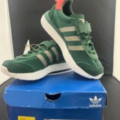 Adidas- Sneakers Country XLG