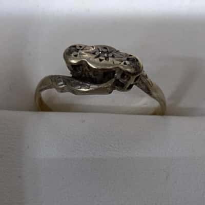  9ct gold vintage diamond ring 