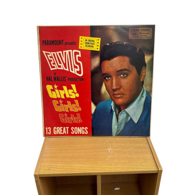  Elvis Presley Girls! Girls! Girls