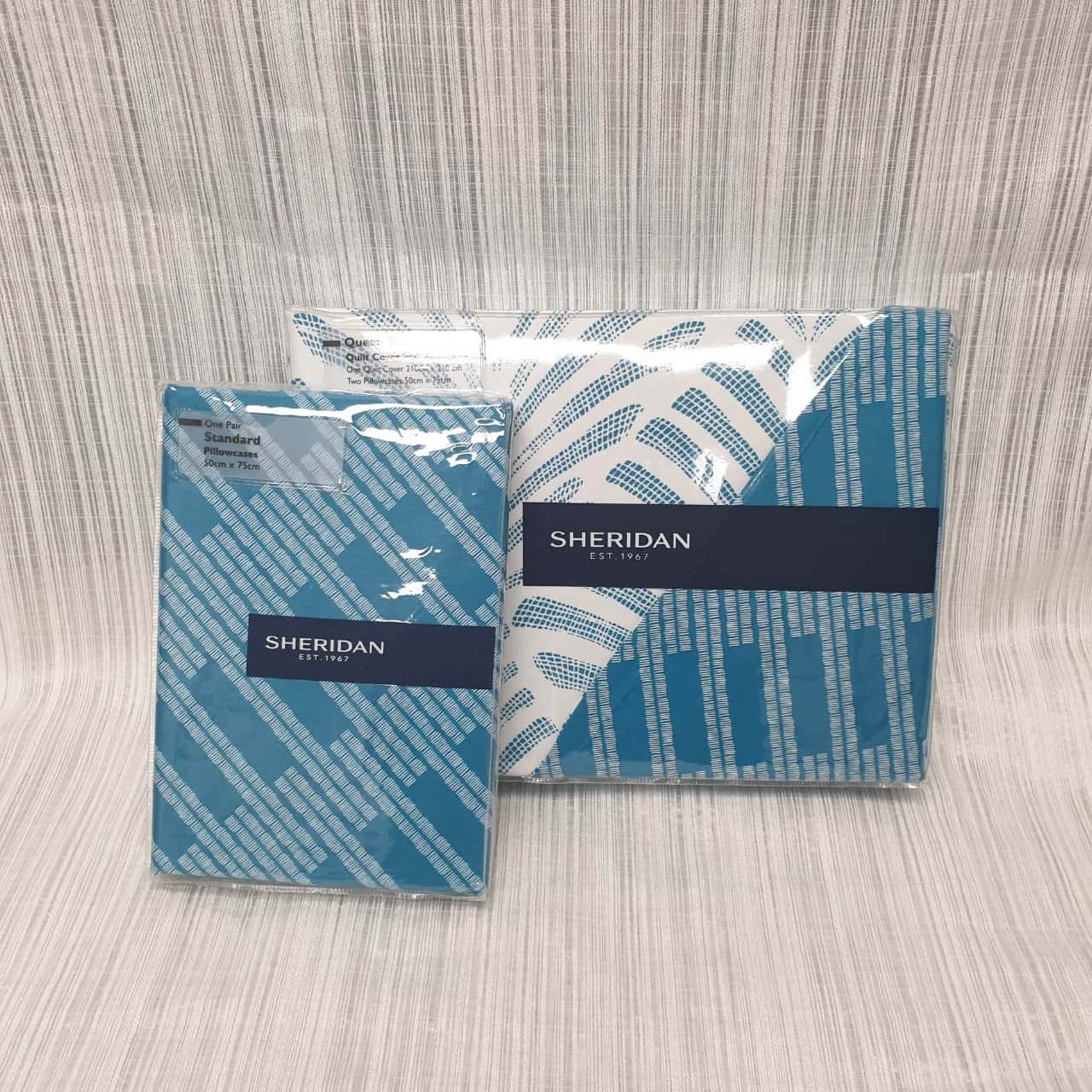Stunning Sheridan Sea Green Queen Quilt Cover Set Plus 2 Extra