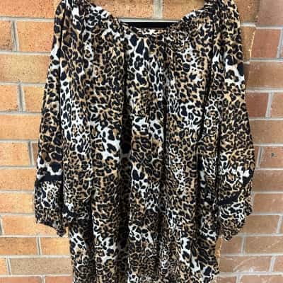beme Womens  Size 26 Animal print Shirt 