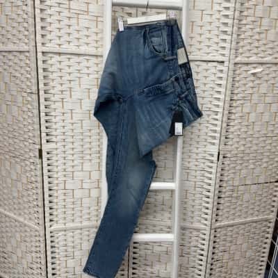 Neuw Mens  Size 32 Skinny Jeans Blue 