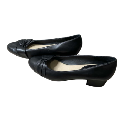 Diana Ferrari Black Leather Heeled Court Shoe Size 39