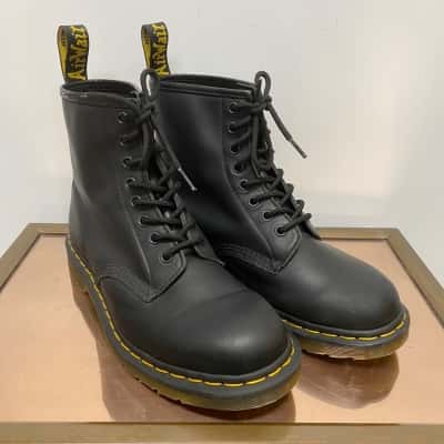 Dr Martens Unisex 8 Hole 1460 Boots Black Size UK 7 RRP $319