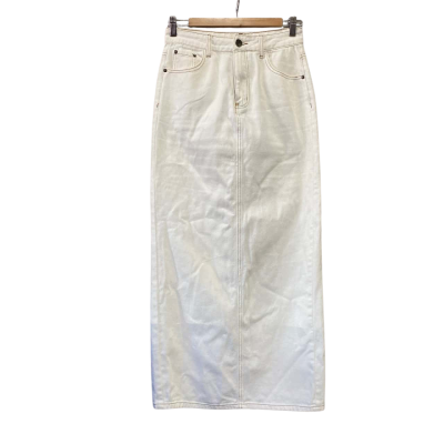 Dissh Womens  Size 8 Denim Pencil Skirt White 