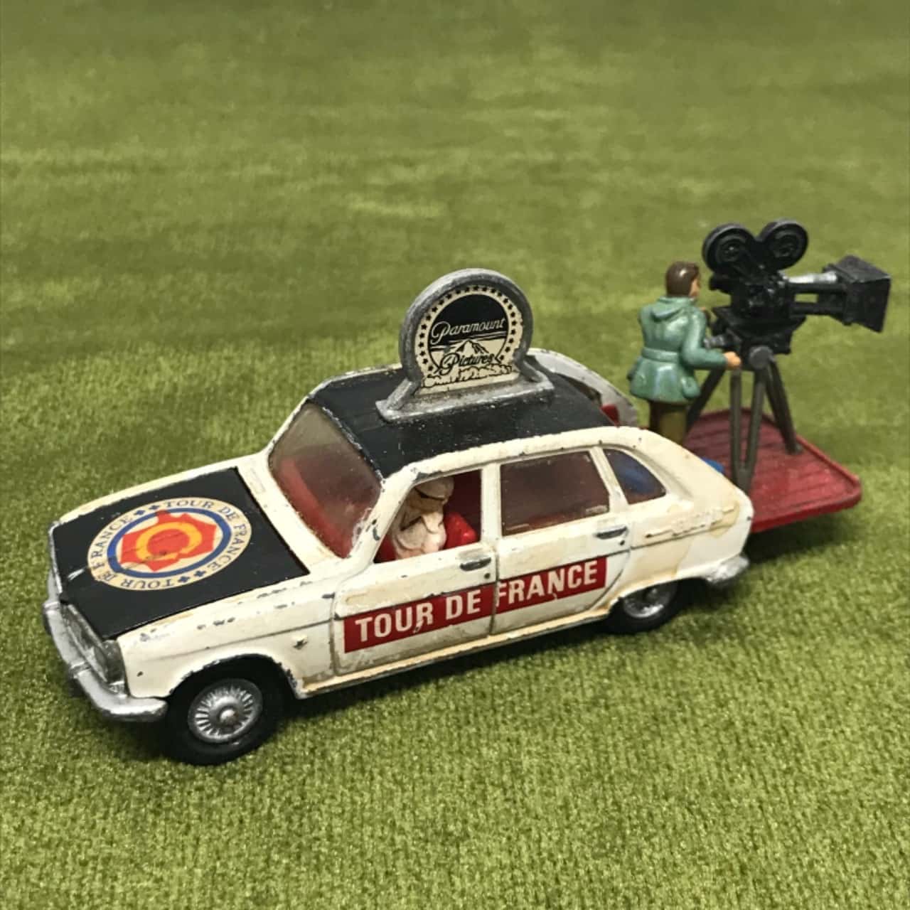 Corgi Toys - Renault 16 Paramount Tour de France(s)