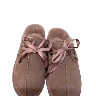 Women’s UGG  Size 10 light pink slide slippers