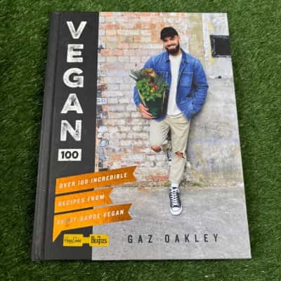 A Vegan 100: Over 100 Incredible Recipes from Avantgarde Vegan by Gaz Oakley