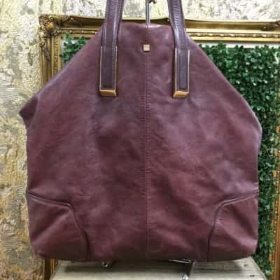  Womens Leather Pour La Victoire Handbag Purple 