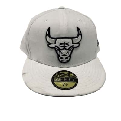 Score a Deal: White Chicago Bulls Cap with Character