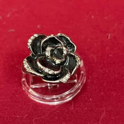  Women's Ring Silver toned Flower with black enamel