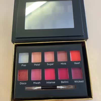 Glamazon Lip Gloss