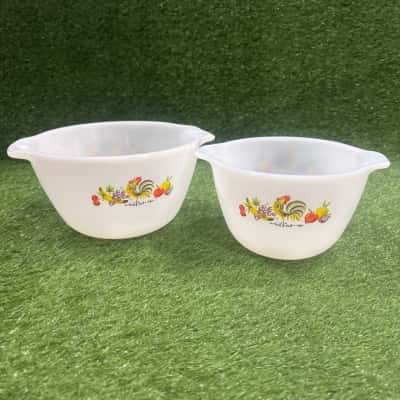 Vintage 1950’s Fire King Chanticleer Rooster Mixing Bowls x 2 
