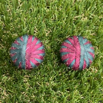  Womens Vintage Green and Burgundy Ribbon Clip On Earrings 