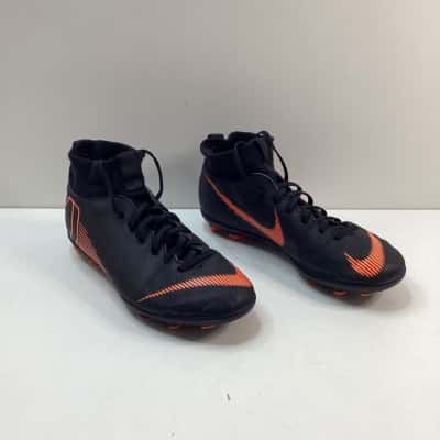 Football Boots Size 5Y