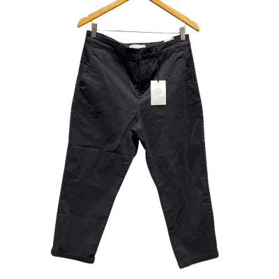 Jeanswest Womens  Size 12 Capris Pants Black  