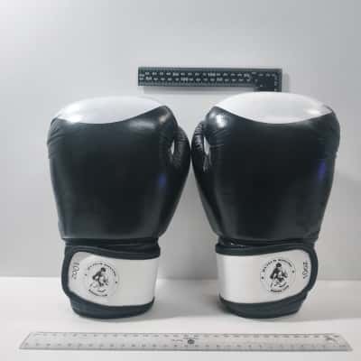 Hytech Boxing Club Mittens 10oz Black White PreOwned