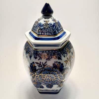 Blue & White Porcelain Urn/Vase with a Floral Pattern & gold accents 