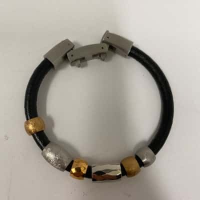 Womens Black Bracelet TUSKC