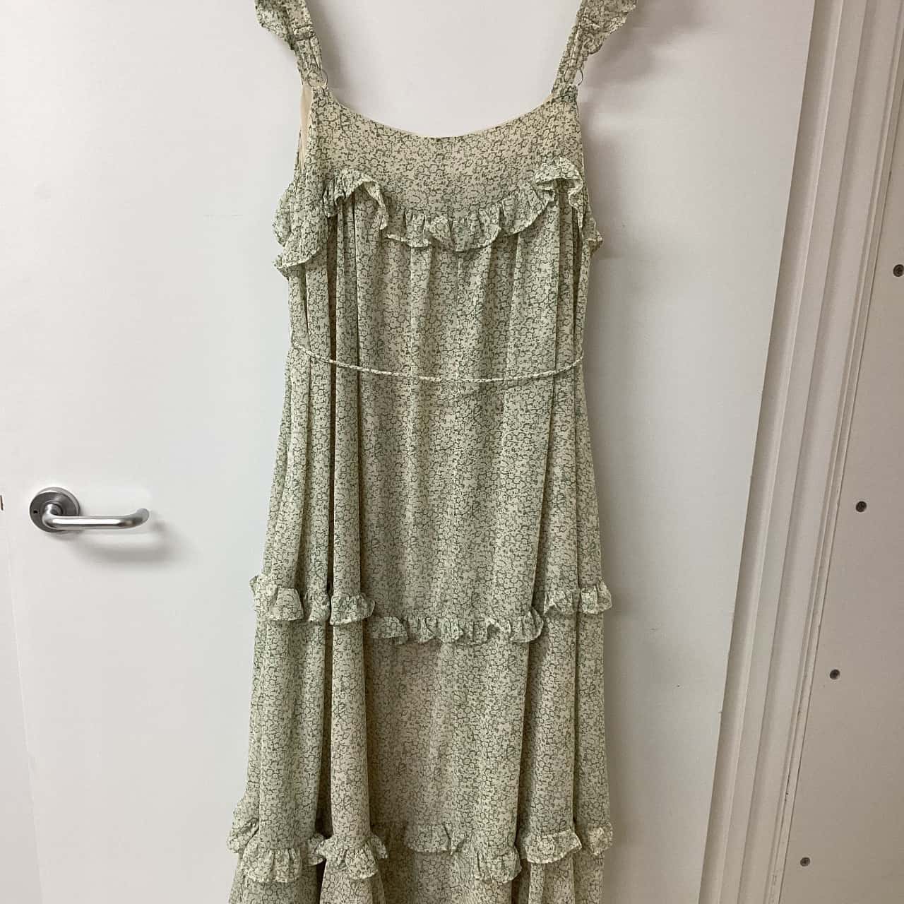 Indikah Womens Size 12 Maxi Dress Green / White (s) Indikah Womens Size 12 Maxi Dress Green / White (s)