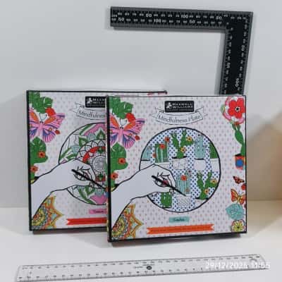 2x Maxwell Williams Mindfulness Plates PreOwned As New 