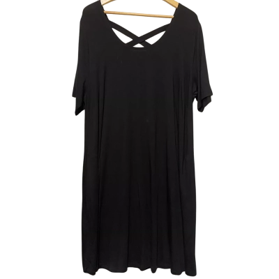 Taking Shape / TS Womens  Size M Black  Dress