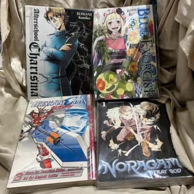 Mixed Graphic Anime Comics X 4 