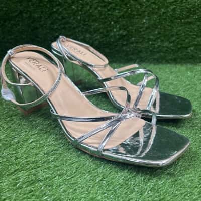Nakita Silver Block Heel Sandals Size 41 (New in Box)